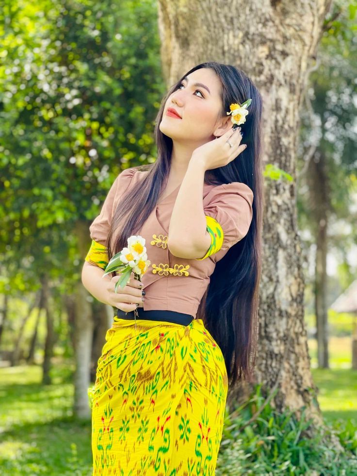 အပျိုစင်လေး