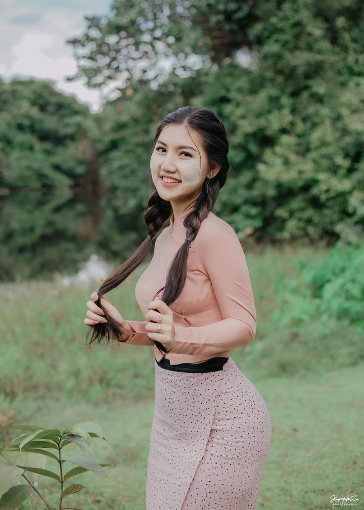 မောင်ဇော်ချစ်သော ဆရာမ
