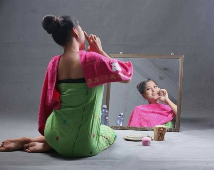 မိုးရေချိုးရင်း လှစ်ဟသွားတဲ့ အလှတရား