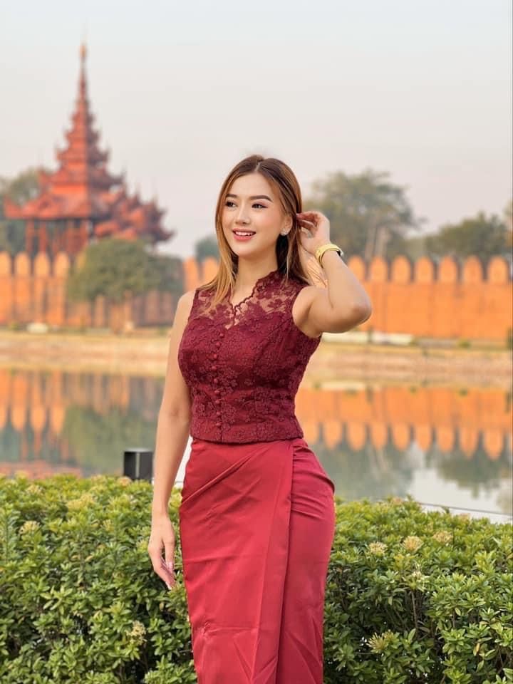 အချစ်စစ်ရဲ့လမ်း