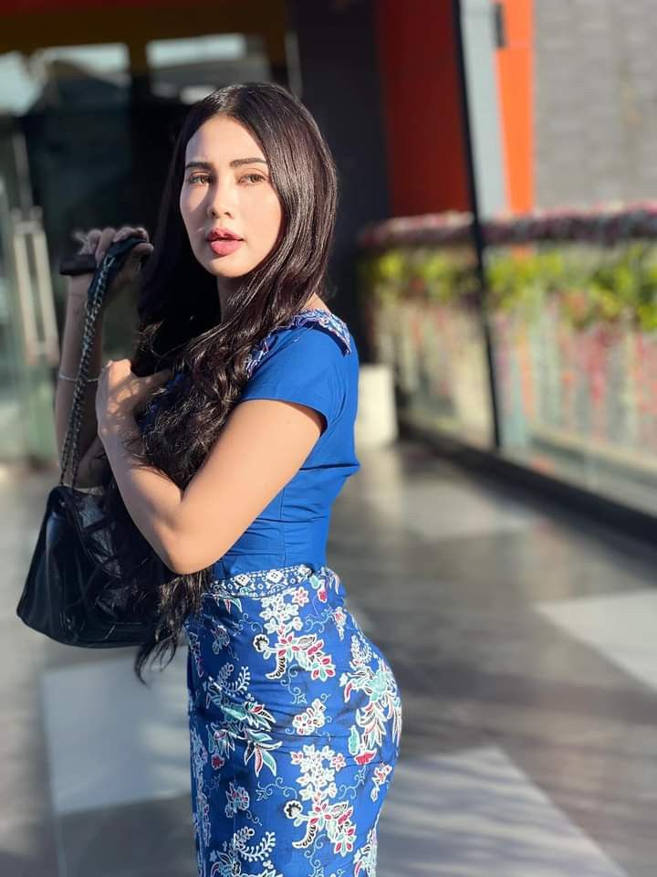 ပွင့်လင်းသွားသော အချစ် (အပိုင်း ၁)