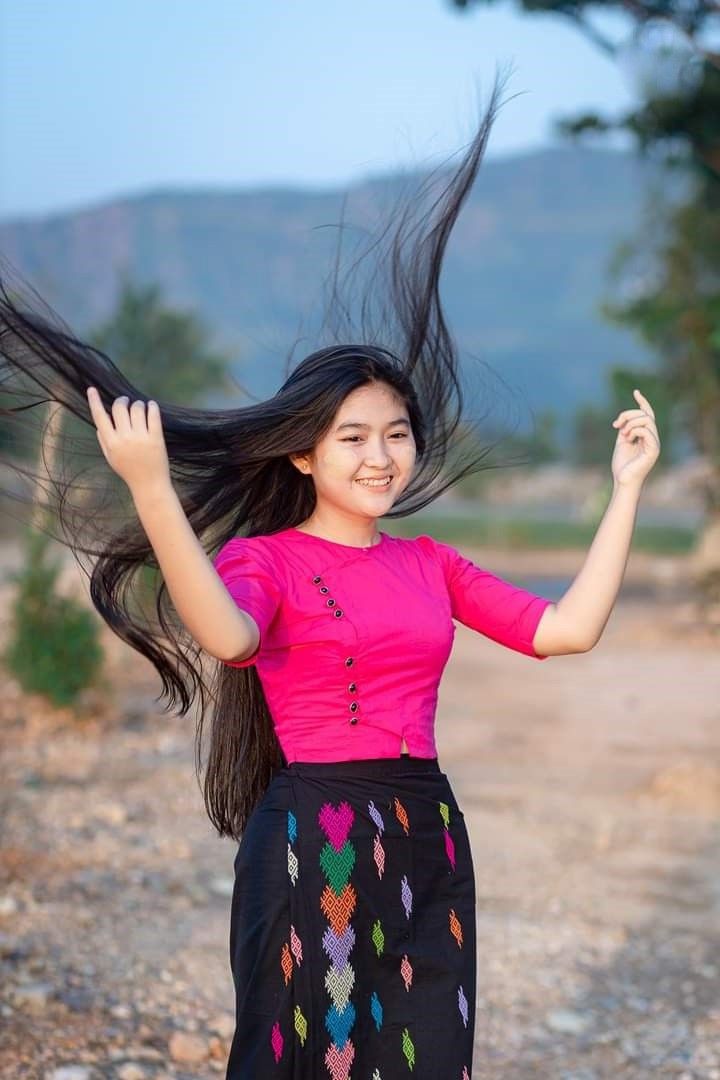 သတိ ! ရှေ့တွင် လက်ဖက်ရည်ဆိုင်ရှိသည် (အပိုင်း ၁)